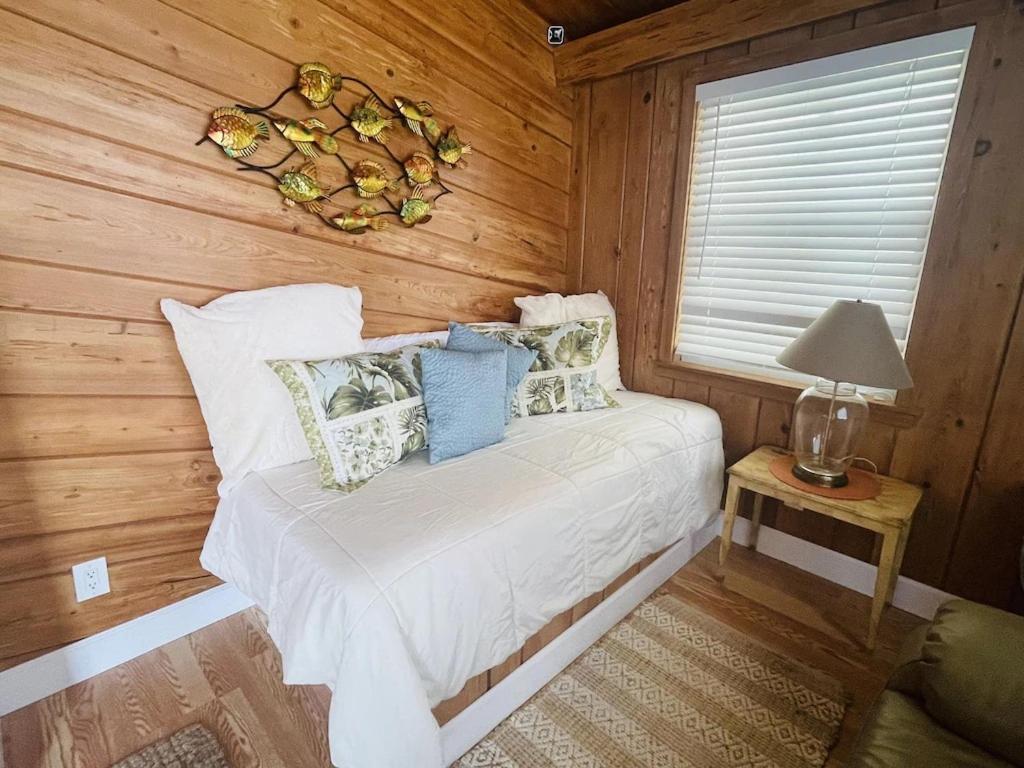 Comfy Beach House On Веро Бич Экстерьер фото